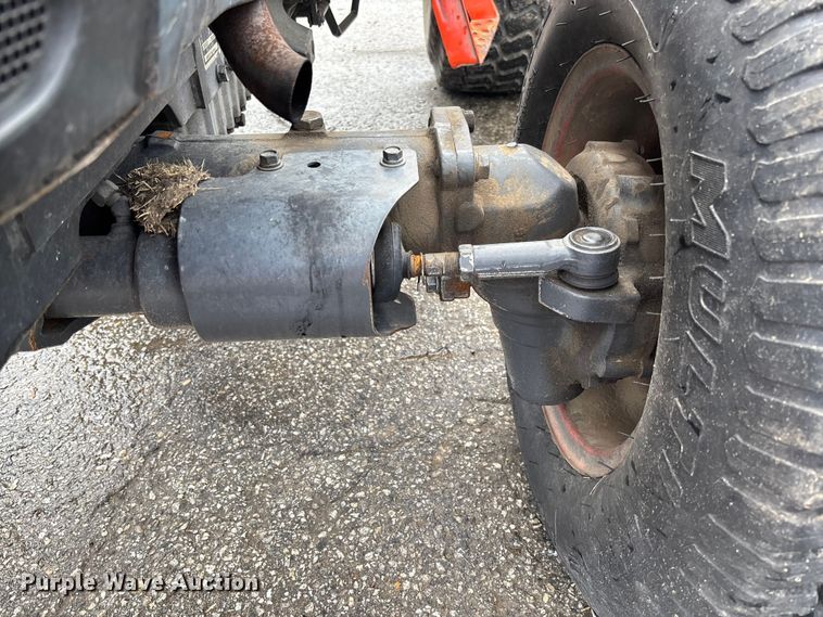 image for item FB3340 Kubota L3830D MFWD tractor