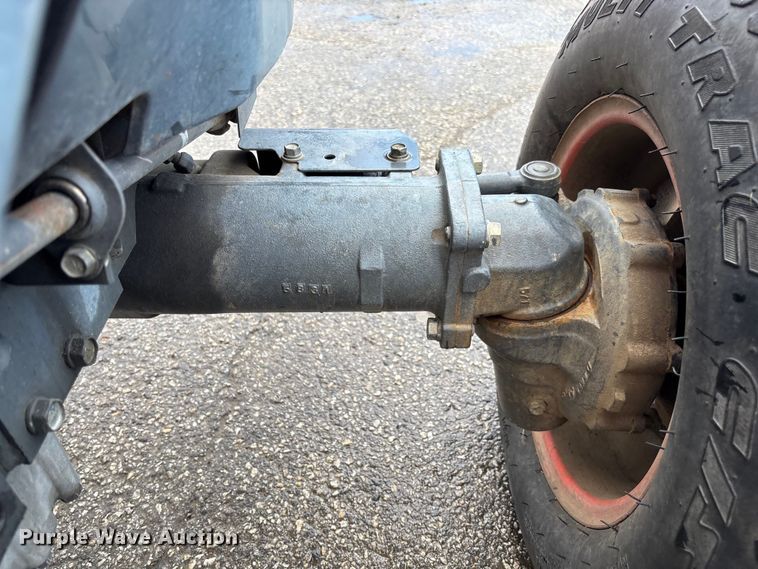 image for item FB3340 Kubota L3830D MFWD tractor