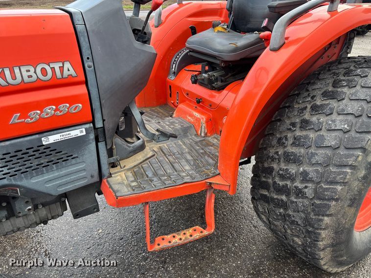 image for item FB3340 Kubota L3830D MFWD tractor