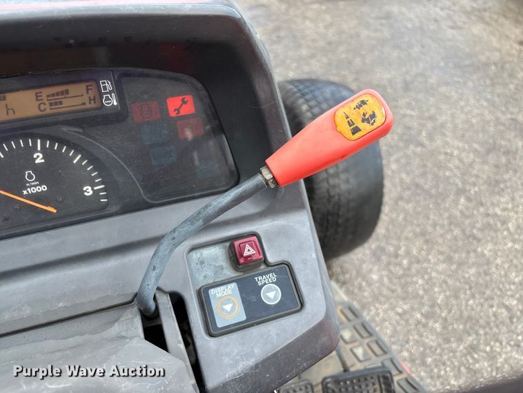 image for item FB3340 Kubota L3830D MFWD tractor