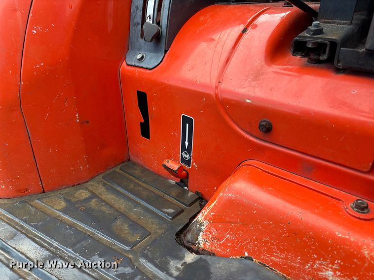 image for item FB3340 Kubota L3830D MFWD tractor
