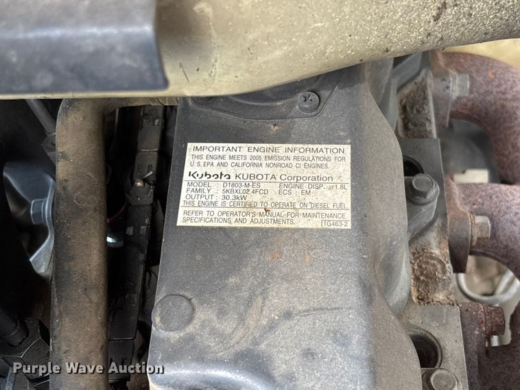 image for item FB3340 Kubota L3830D MFWD tractor