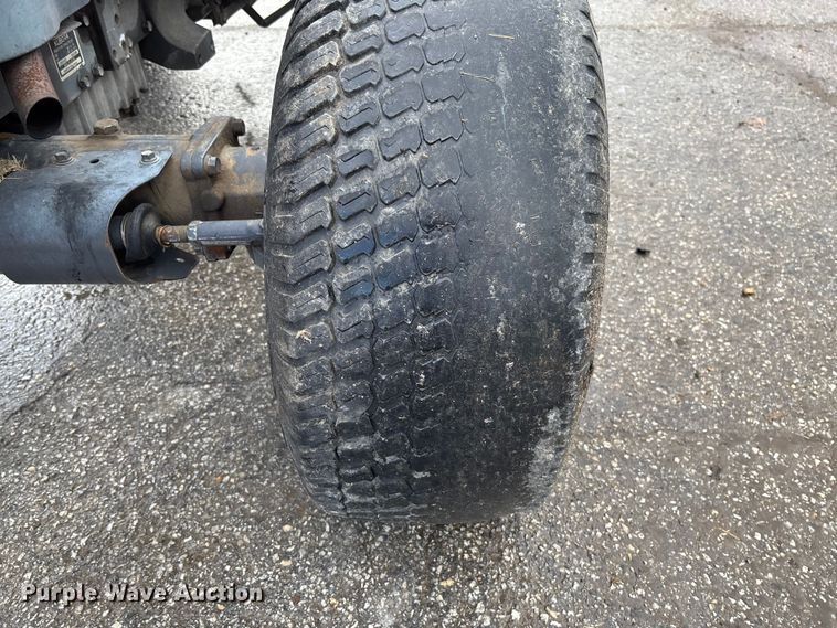 image for item FB3340 Kubota L3830D MFWD tractor