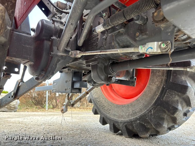 image for item FB3341 Kubota L3901D MFWD tractor