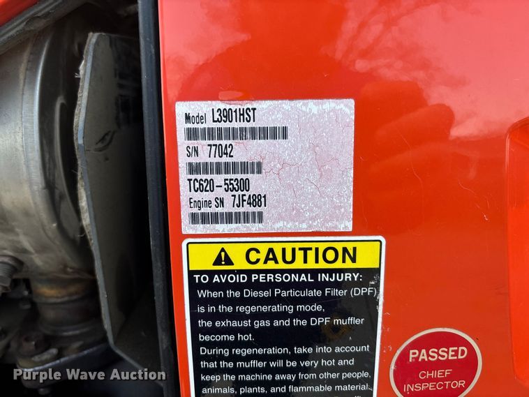 image for item FB3341 Kubota L3901D MFWD tractor