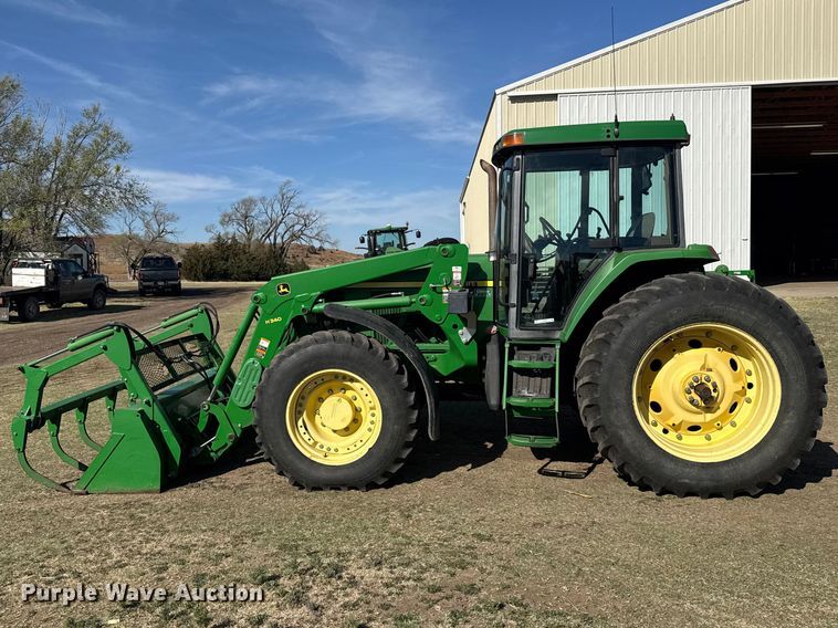 image for item FB7080 2000 John Deere 7210 MFWD tractor