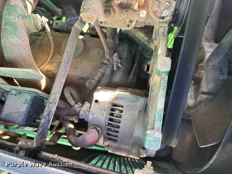 image for item FB7080 2000 John Deere 7210 MFWD tractor