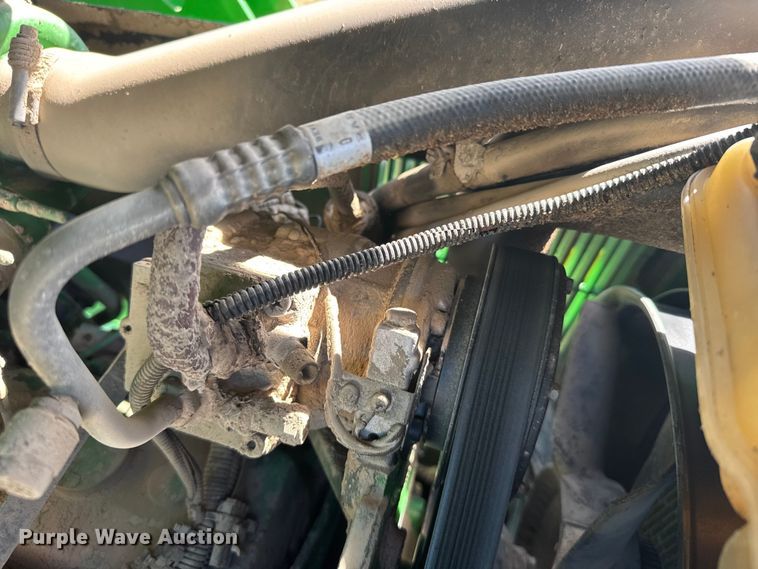 image for item FB7080 2000 John Deere 7210 MFWD tractor