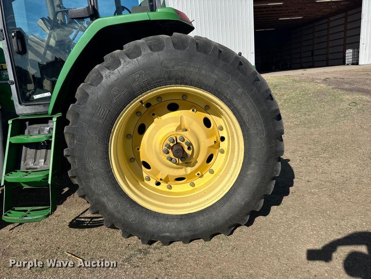 image for item FB7080 2000 John Deere 7210 MFWD tractor