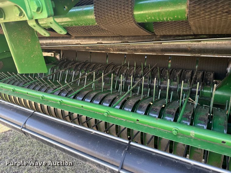 image for item FB7081 2022 John Deere 560M round baler