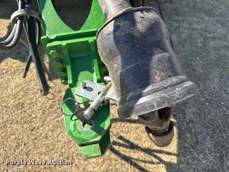 image for item FB7081 2022 John Deere 560M round baler