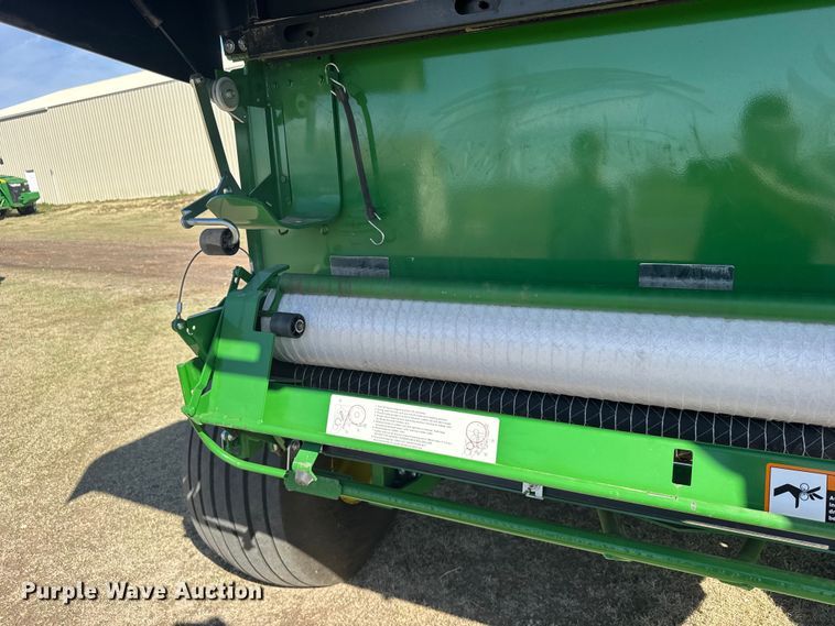 image for item FB7081 2022 John Deere 560M round baler