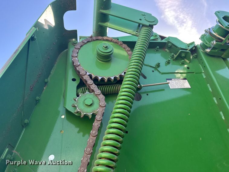 image for item FB7081 2022 John Deere 560M round baler