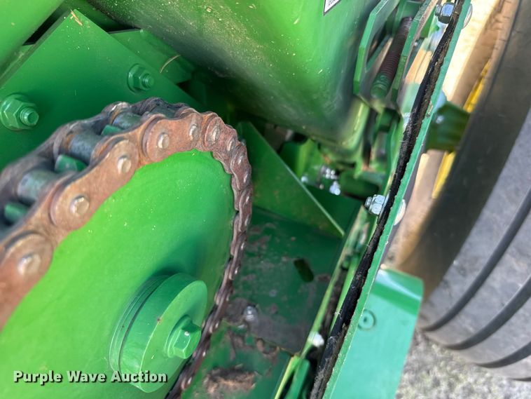 image for item FB7081 2022 John Deere 560M round baler