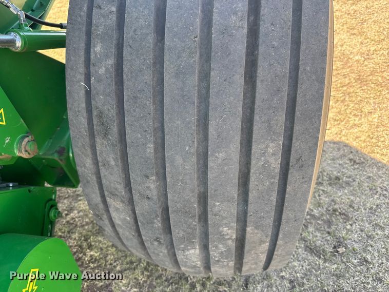 image for item FB7081 2022 John Deere 560M round baler