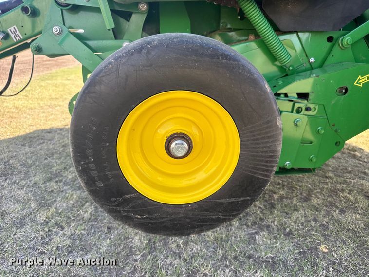 image for item FB7081 2022 John Deere 560M round baler