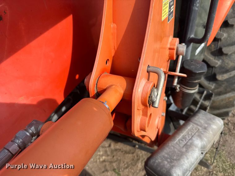 image for item FB7082 Kubota M5140 MFWD tractor