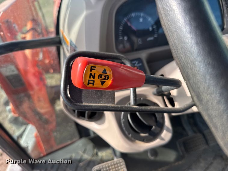 image for item FB7082 Kubota M5140 MFWD tractor