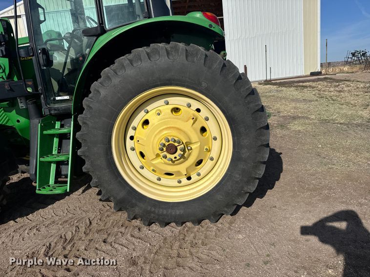 image for item FB7083 2008 John Deere 7330 MFWD tractor