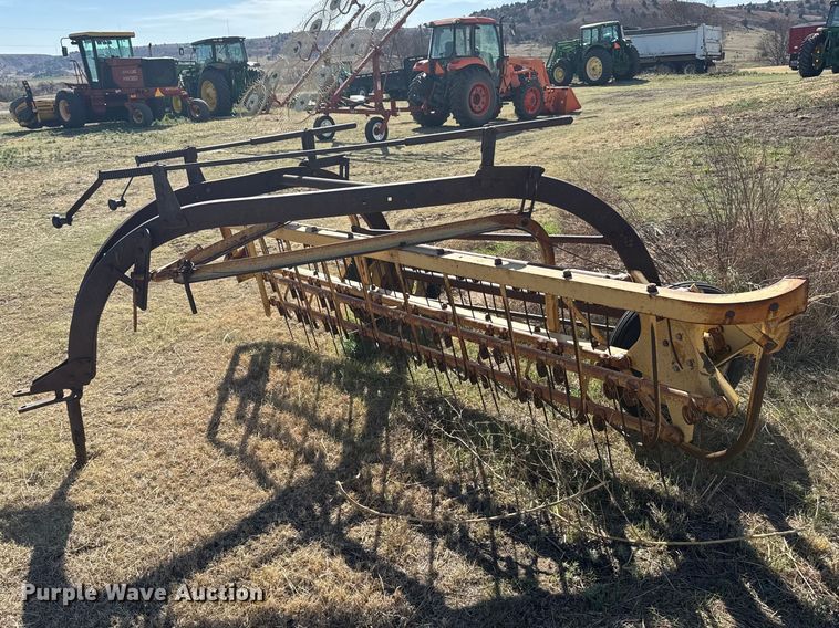 image for item FB7084 New Holland 56 rotary hay rake