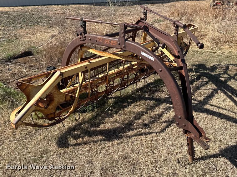 image for item FB7084 New Holland 56 rotary hay rake