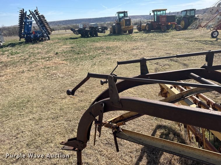 image for item FB7084 New Holland 56 rotary hay rake