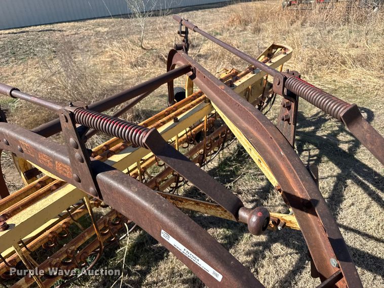 image for item FB7084 New Holland 56 rotary hay rake