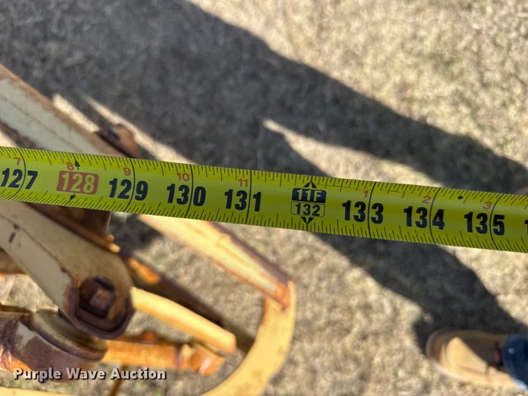 image for item FB7084 New Holland 56 rotary hay rake