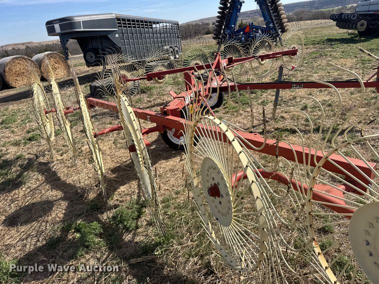 image for item FB7085 H&S V-12 hay rake