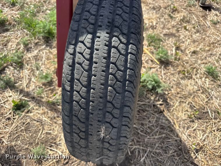 image for item FB7085 H&S V-12 hay rake