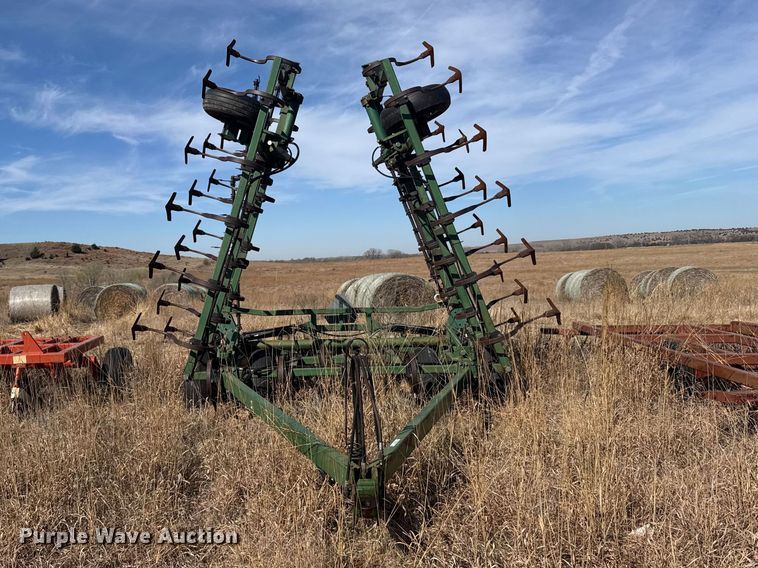 image for item FB7086 C100-30 field cultivator