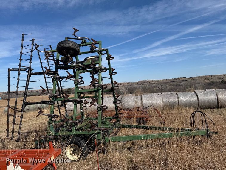 image for item FB7086 C100-30 field cultivator