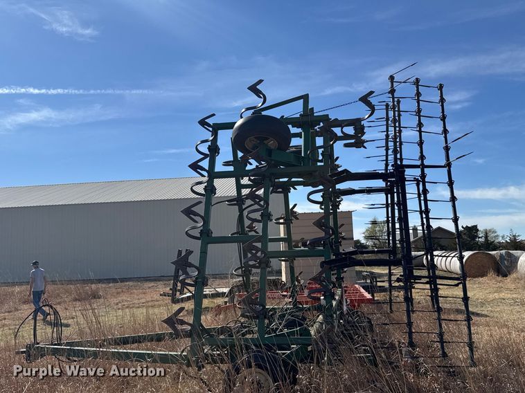 image for item FB7086 C100-30 field cultivator