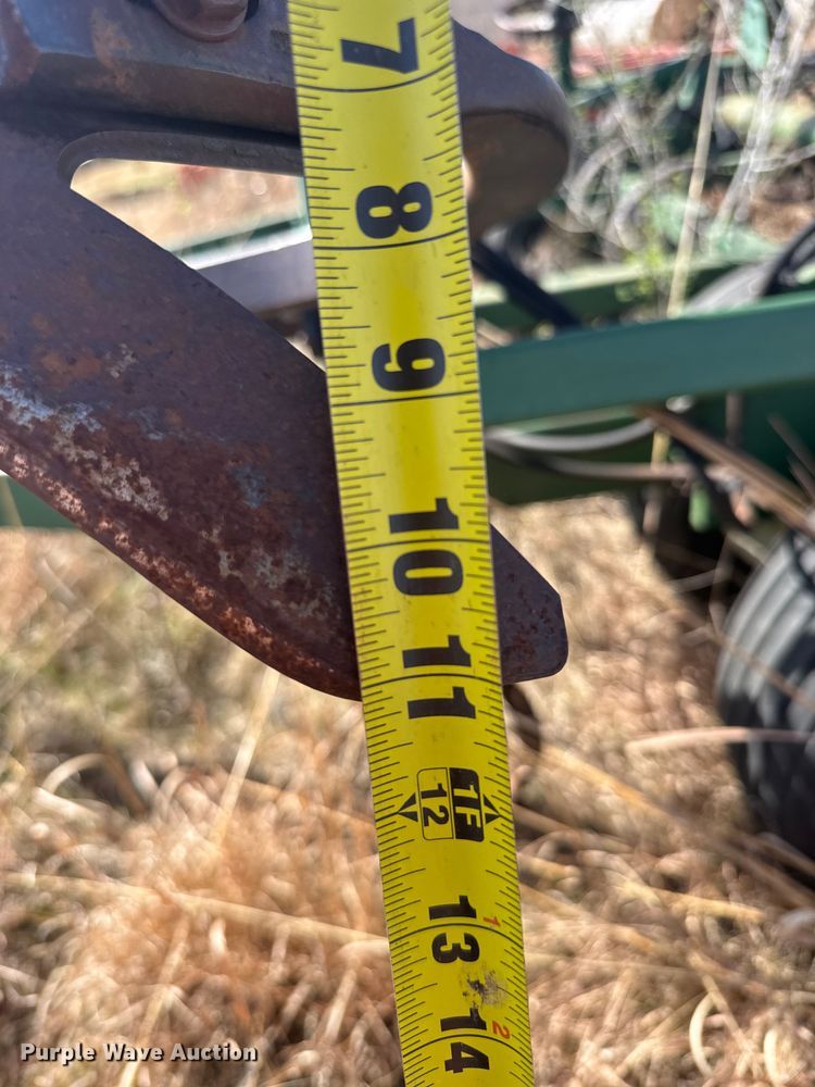 image for item FB7086 C100-30 field cultivator