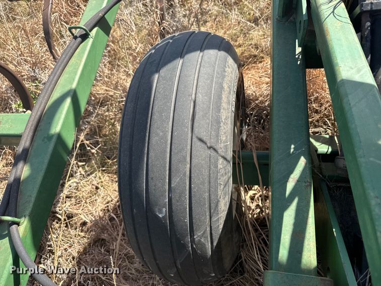 image for item FB7086 C100-30 field cultivator