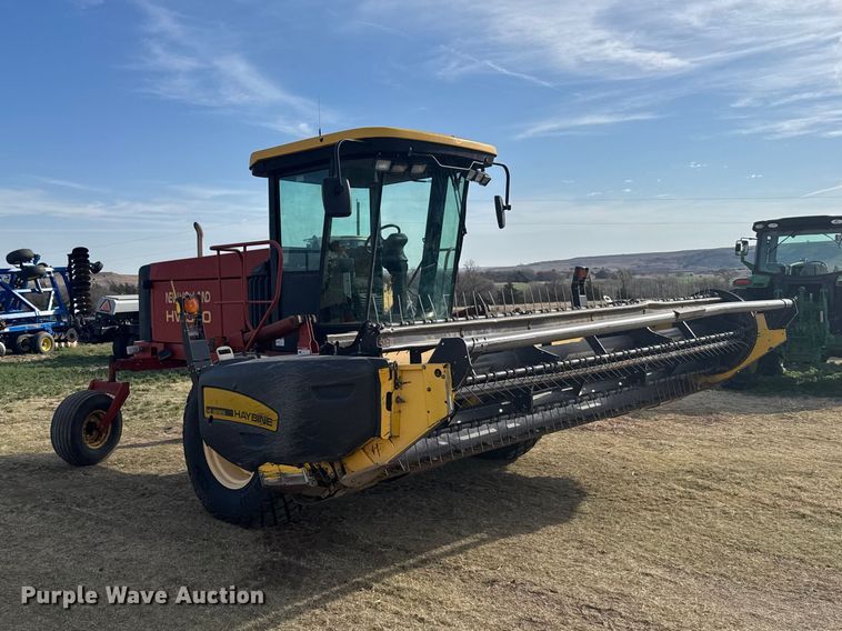 image for item FB7087 2003 New Holland HW320 swather / windrower