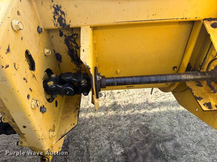 image for item FB7087 2003 New Holland HW320 swather / windrower