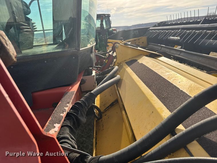 image for item FB7087 2003 New Holland HW320 swather / windrower