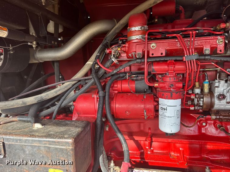 image for item FB7087 2003 New Holland HW320 swather / windrower