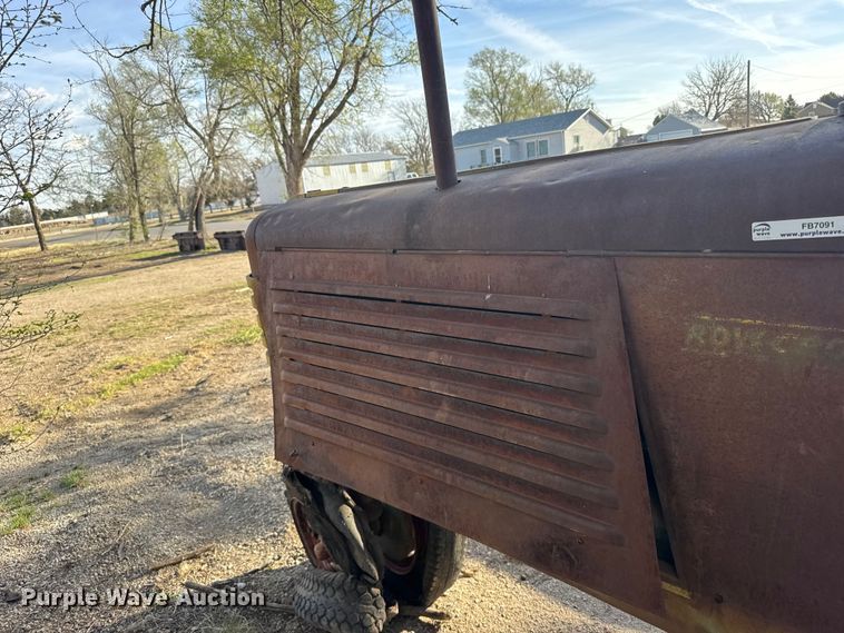 image for item FB7091 Oliver Row crop 88 tractor