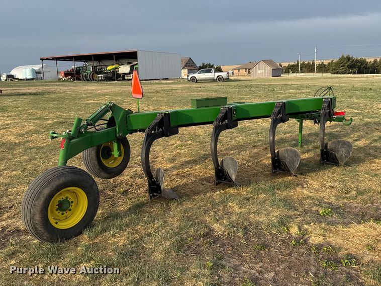 image for item FB7113 John Deere 2810 four bottom plow