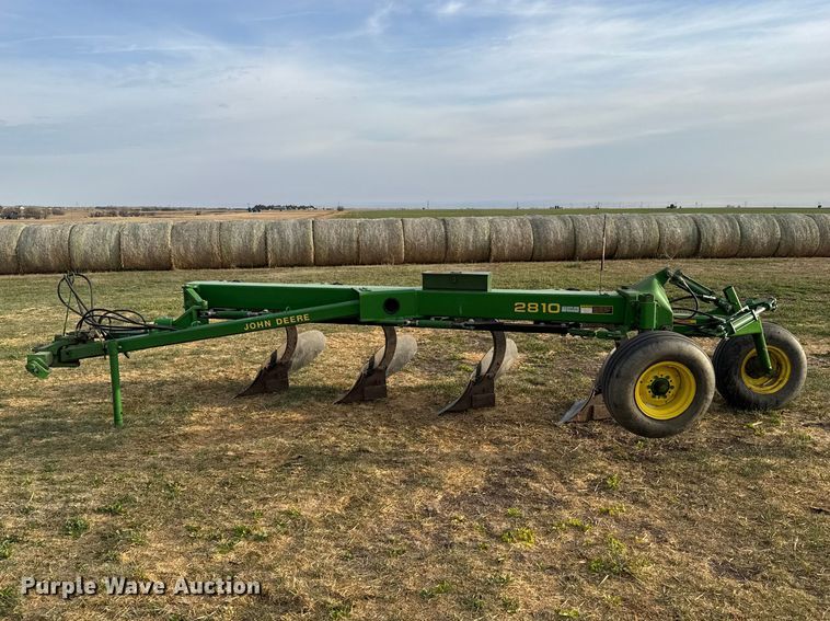 image for item FB7113 John Deere 2810 four bottom plow