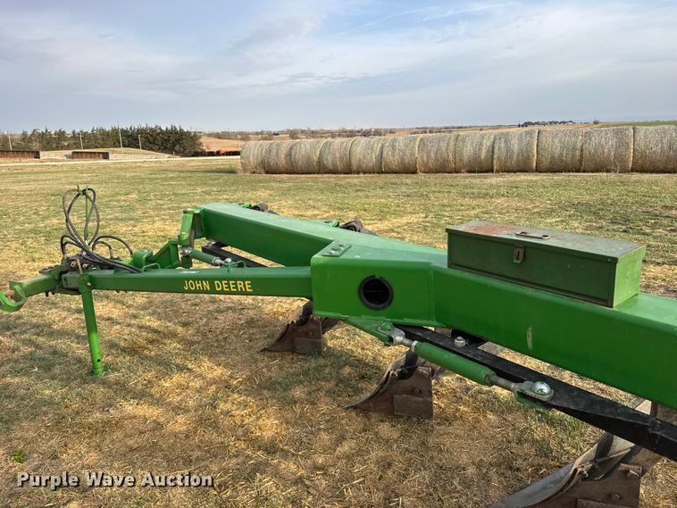 image for item FB7113 John Deere 2810 four bottom plow