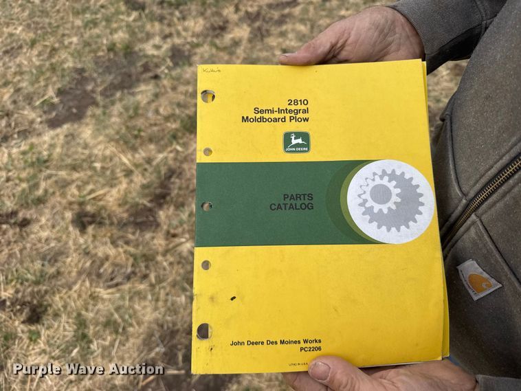 image for item FB7113 John Deere 2810 four bottom plow