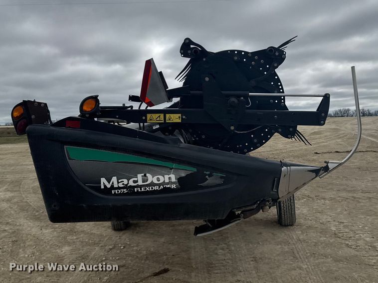 image for item FB7124 MacDon FD75-D Flexdraper flex draper head