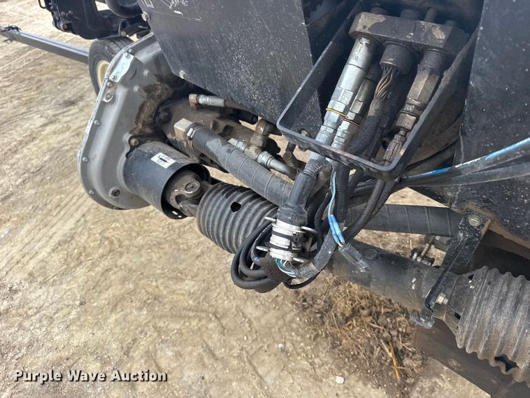 image for item FB7124 MacDon FD75-D Flexdraper flex draper head