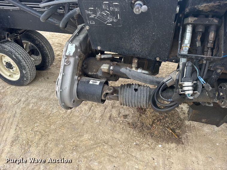 image for item FB7124 MacDon FD75-D Flexdraper flex draper head