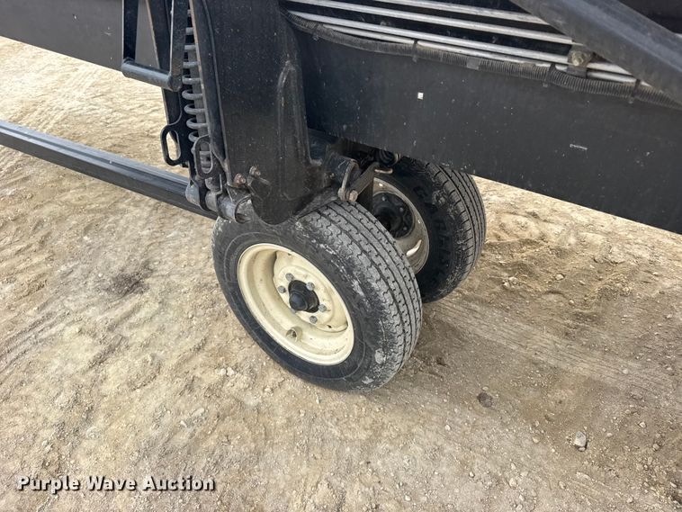 image for item FB7124 MacDon FD75-D Flexdraper flex draper head