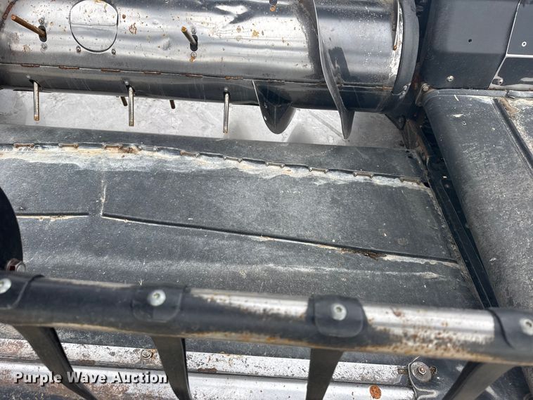 image for item FB7124 MacDon FD75-D Flexdraper flex draper head