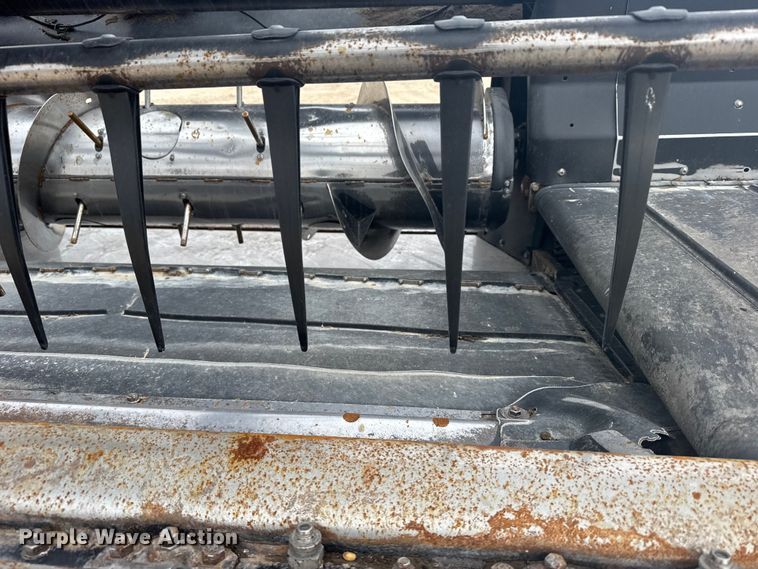 image for item FB7124 MacDon FD75-D Flexdraper flex draper head